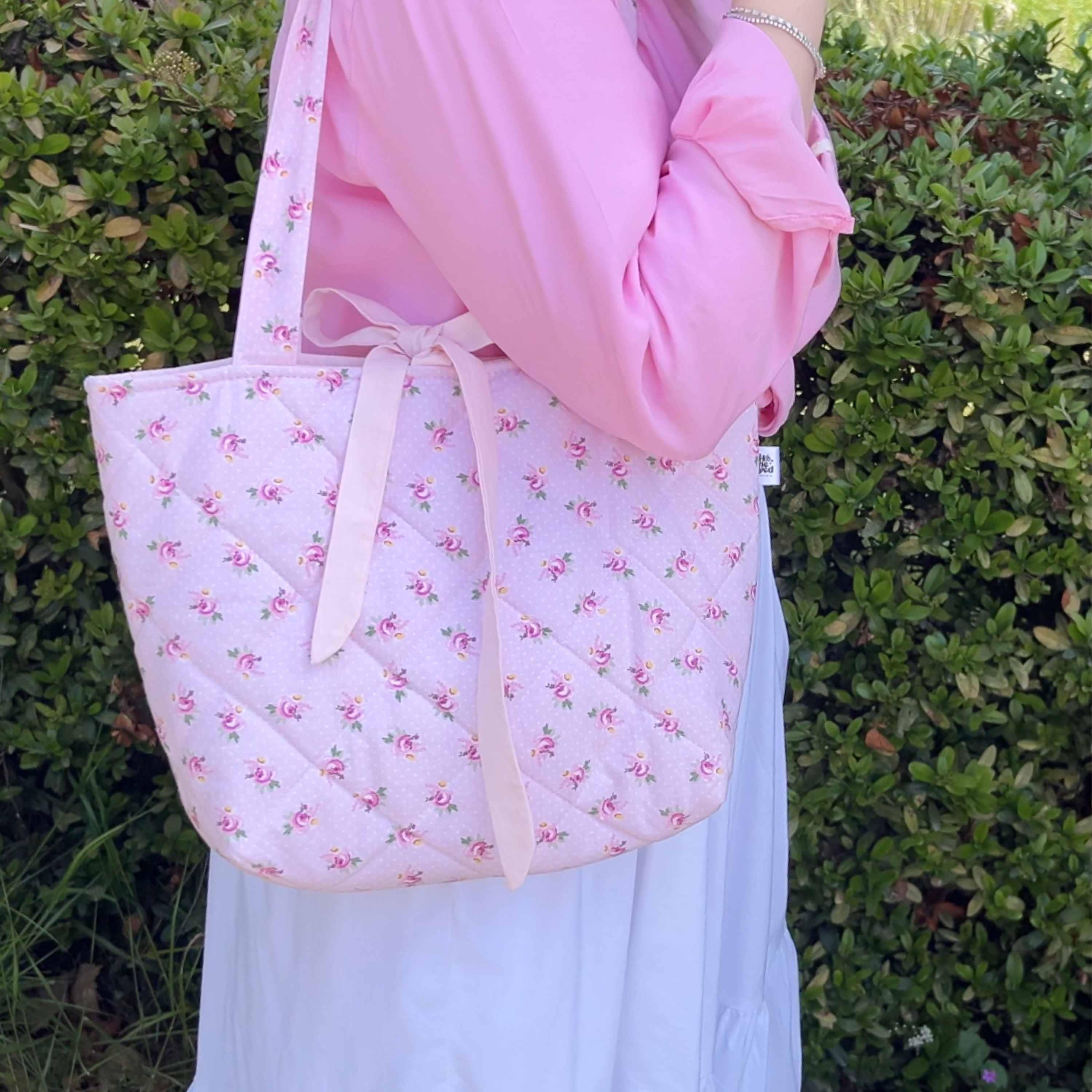 Coquette Bow Tote Bag Sewing Pattern with Video Tutorial (PDF Download)