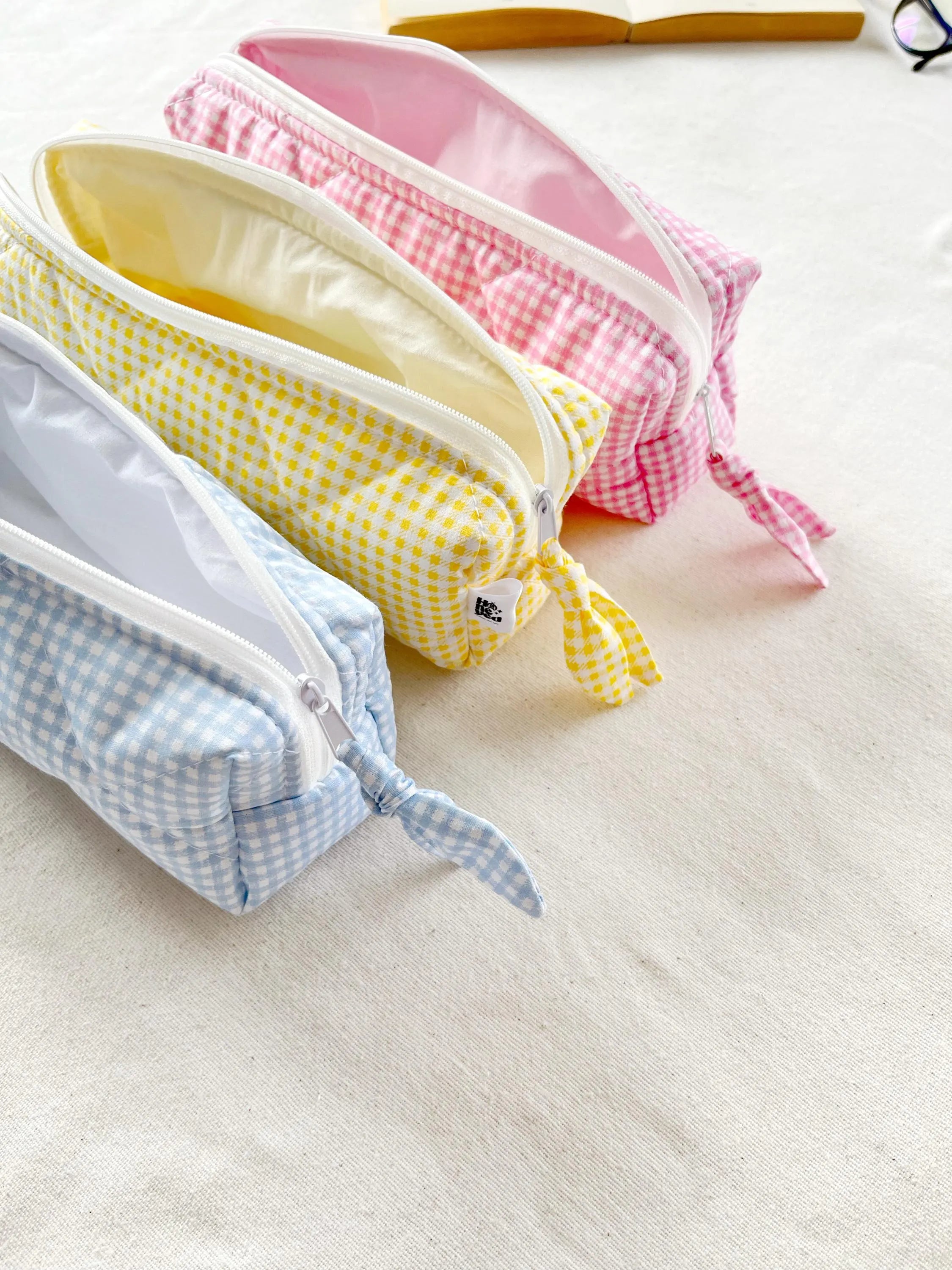 Quilted Pencil Case Sewing Pattern, Zipper Pouch Pattern with Video Tutorial, Confident Beginner PDF