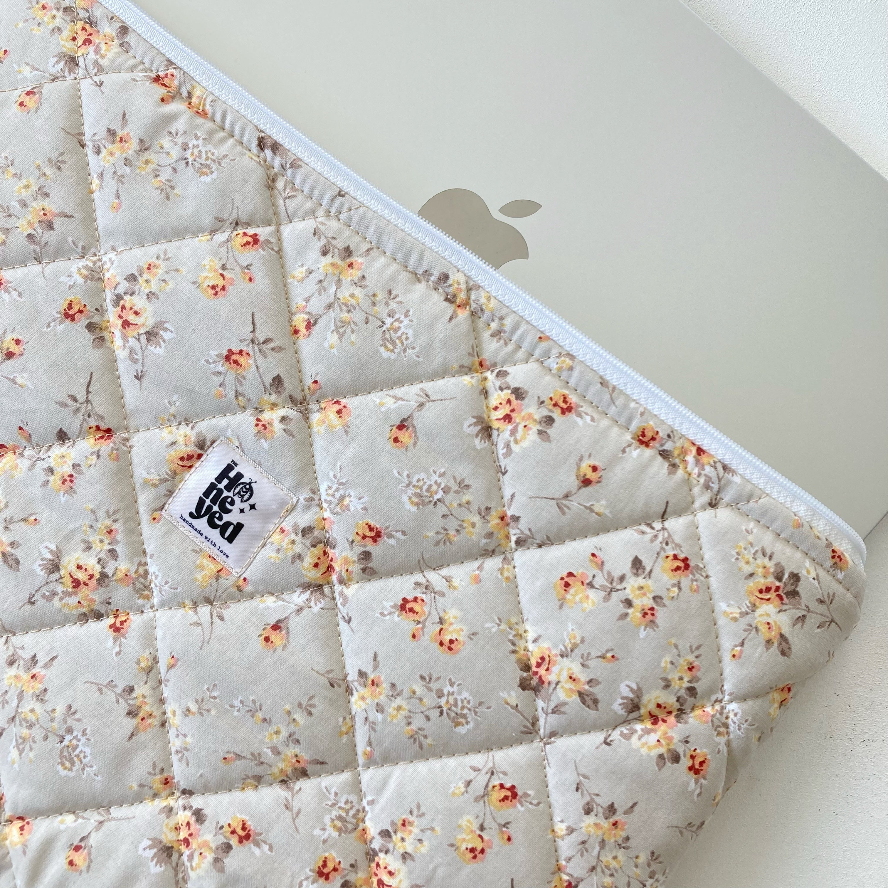 Sonbahar MacBook Kılıfı, Kapitone Laptop Kılıfı 13-14-15-16 inç