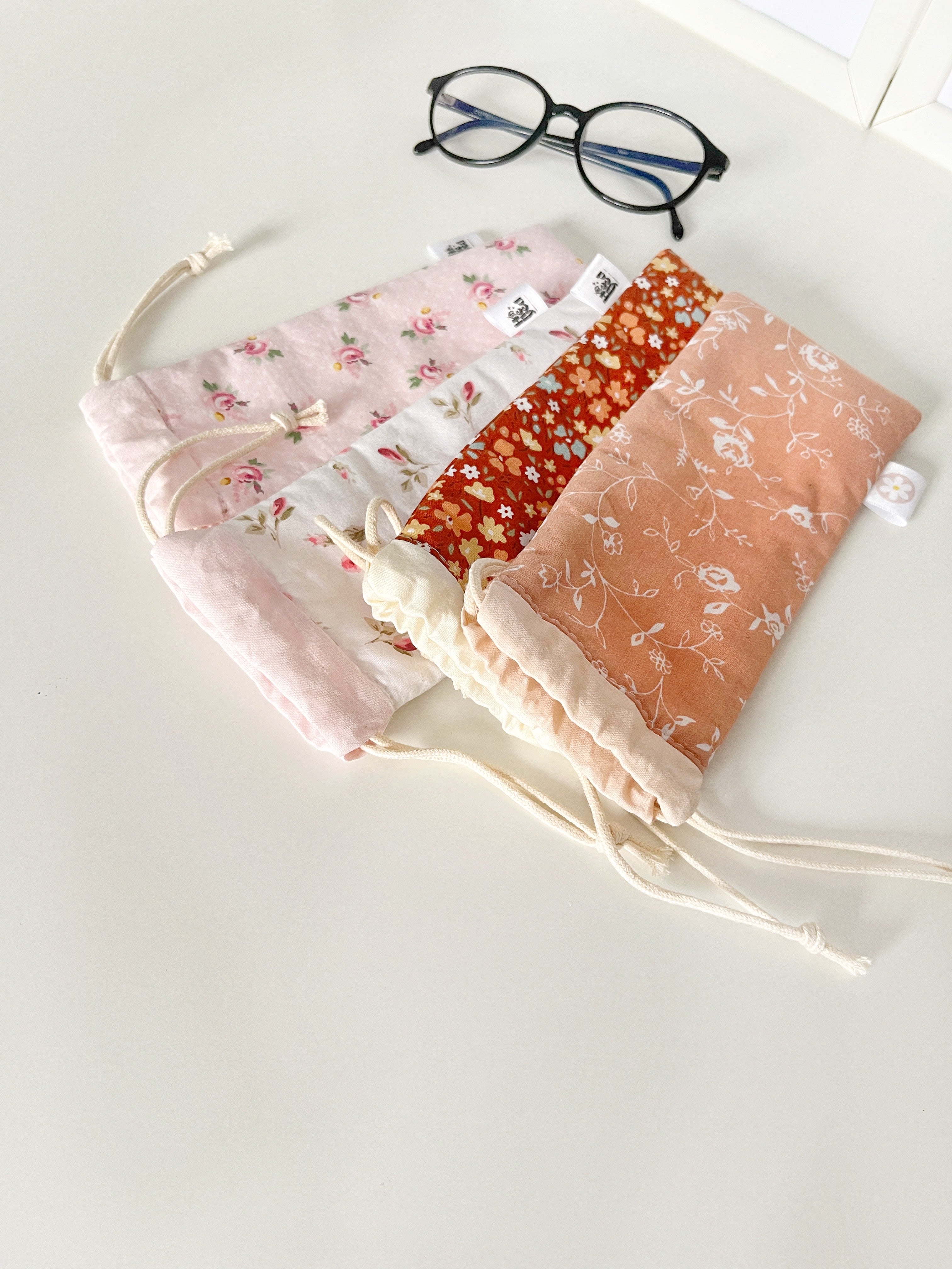 Easy Glasses Case Sewing Pattern: Beginner-Friendly PDF with Video Tutorial