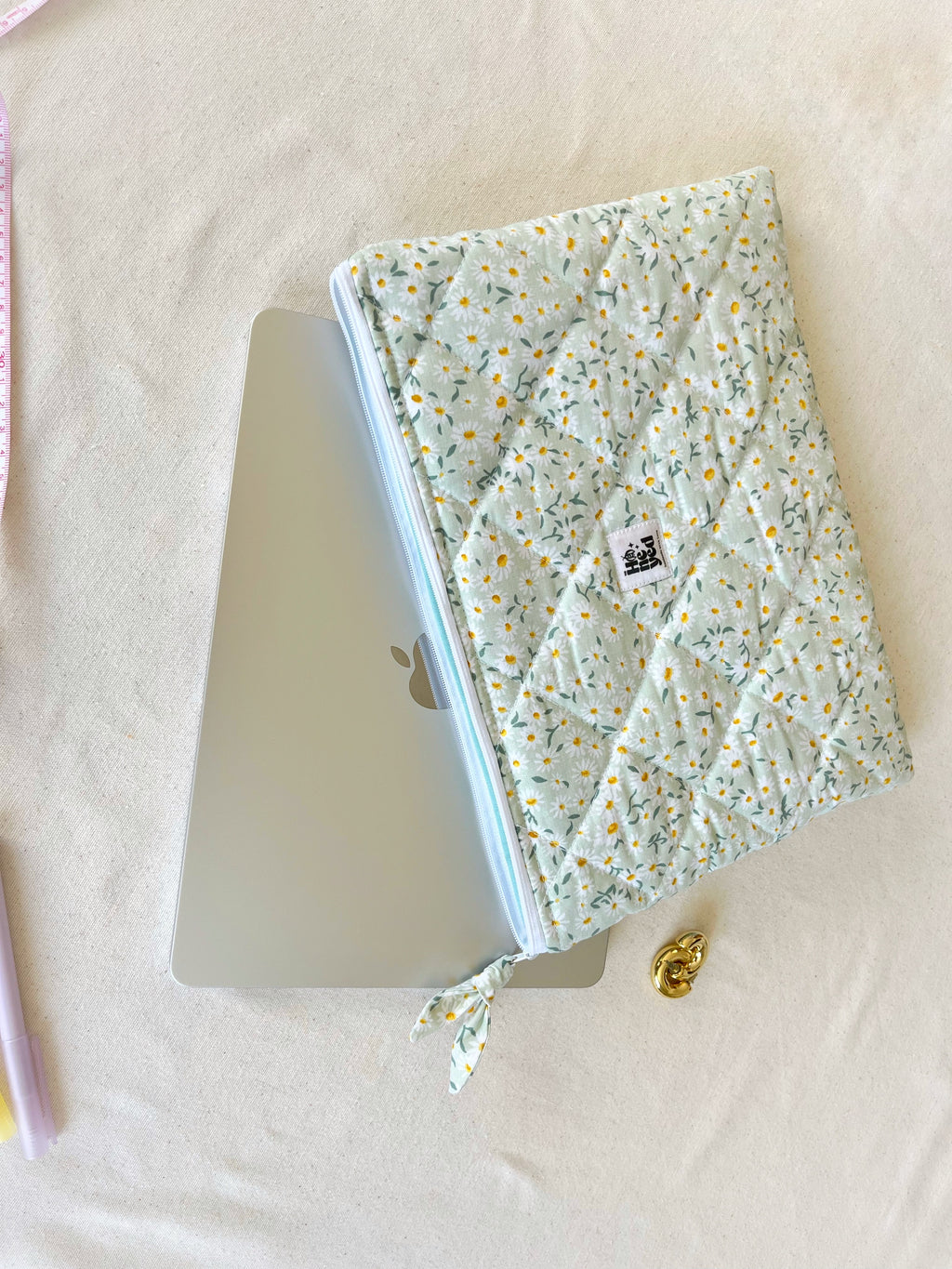 Gänseblümchen-Laptophülle, gesteppte Baumwoll-Blumen-Computerhülle, MacBook-Hülle für 13–14–15–16 Zoll