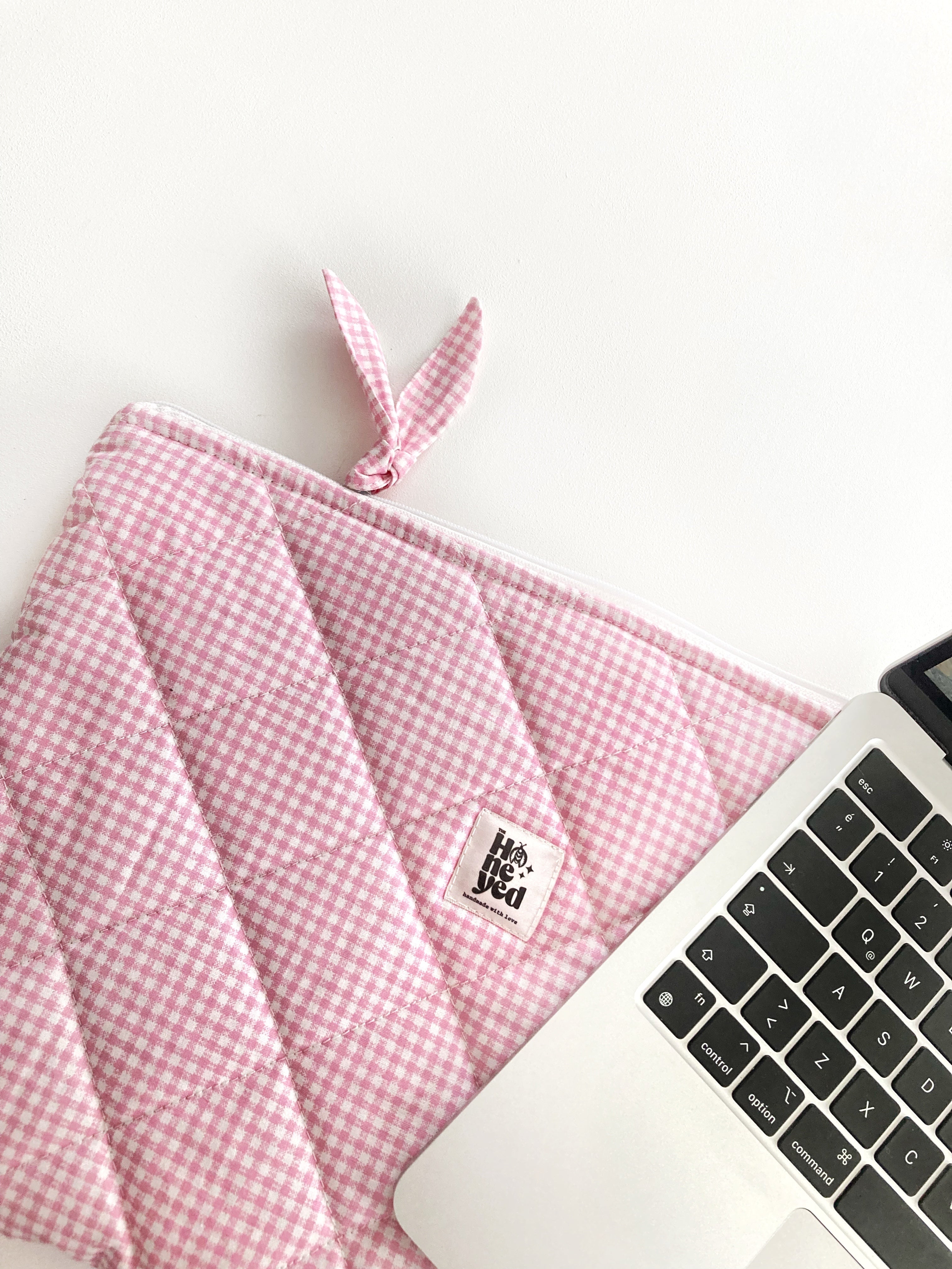 Rosa MacBook Hülle, gesteppte Laptop Sleeve 13–14–15–16 Zoll