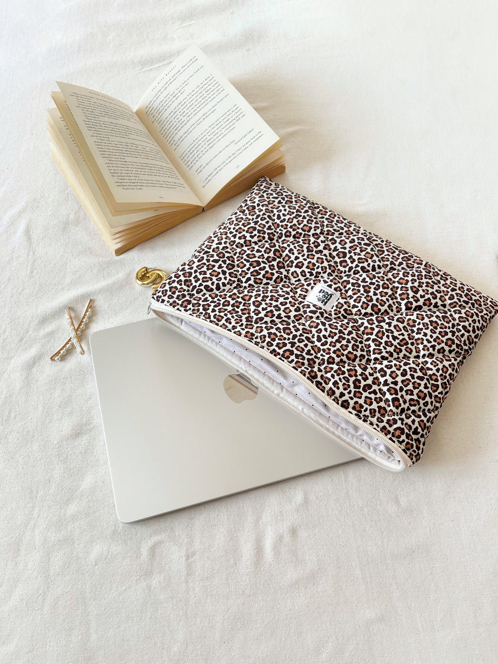 Leoparden-Laptophülle, gesteppte Baumwoll-MacBook-Hülle für 13–14–15–16 Zoll