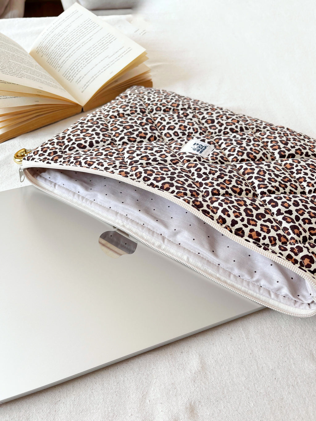 Leoparden-Laptophülle, gesteppte Baumwoll-MacBook-Hülle für 13–14–15–16 Zoll