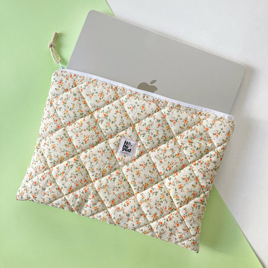 Florale gesteppte Laptop-Hülle, handgefertigte gepolsterte Laptop Tasche 13–14–15–16 Zoll