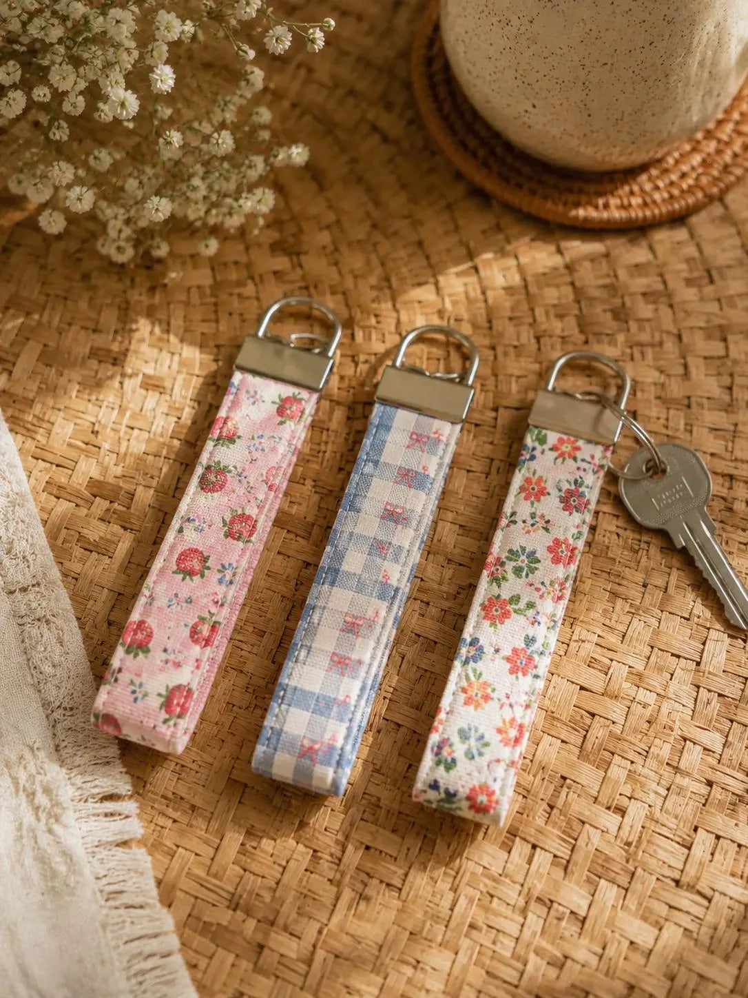 Key Fob Wristlet Sewing Pattern PDF, DIY Key Chain Tutorial, Beginner Sewing Pattern, Full Video Tutorial, Instant Download